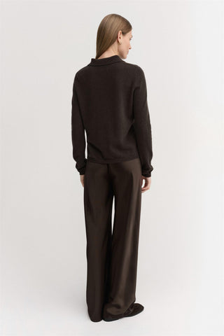 ALMADA LABEL - Minou Collar Sweater - Chocolate