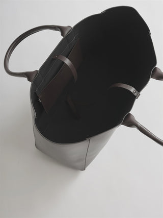 Koné - Large Filippo Bag - Vitello Dark Brown