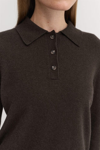 ALMADA LABEL - Minou Collar Sweater - Chocolate