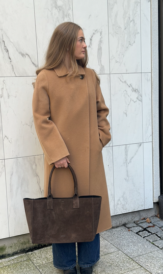 THE CURATED - The Tailored Coat - Camel