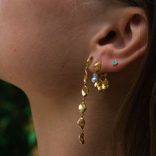 STINE A - Three Dancing Ile De Lamour Behind Ear