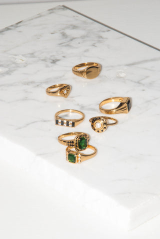 All The Luck in the World - Cherie Goldplated Ring Square - Green Clear