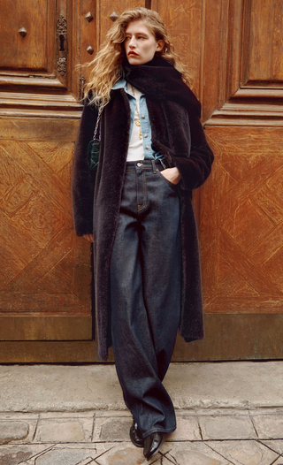 VANESSA BRUNO - Fluffy Coat - Brown