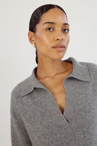 ALMADA LABEL - Kaia Collar Sweater - Grey