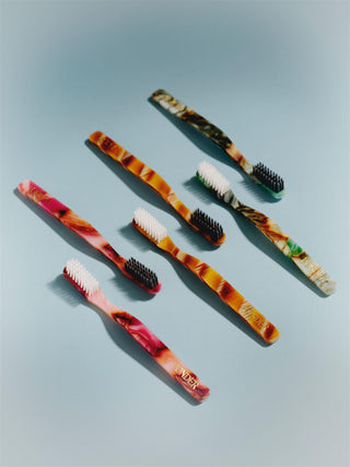 PONDER - Medium Hard Nylontannbørste - Grønn