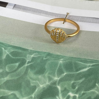 STINE A - Vintage Shell Ring