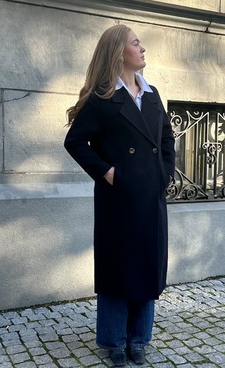 THE CURATED - The London Coat - Navy