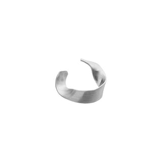 STINE A - Twisted Hammered Ear Cuff - Silver