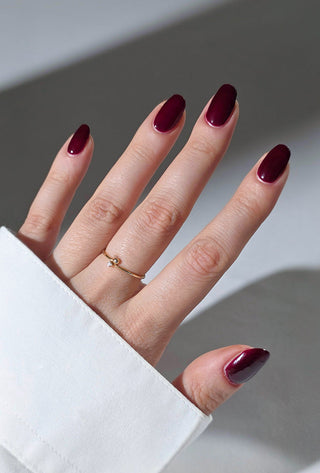 NAILBERRY - Kirsch Liss