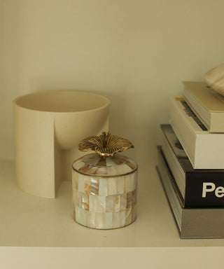 DOING GOODS - Hailey Hibiscus Circus Box Large Pearly