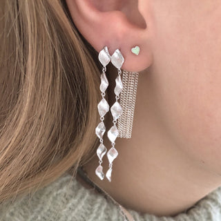 STINE A - Six Dangling Ile De Lamour Long Earring - Silver Single