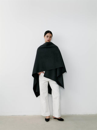 THE CURATED - The Cashmere Cape - Charcoal Grey