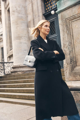 THE CURATED - The New York Coat - Dark Navy