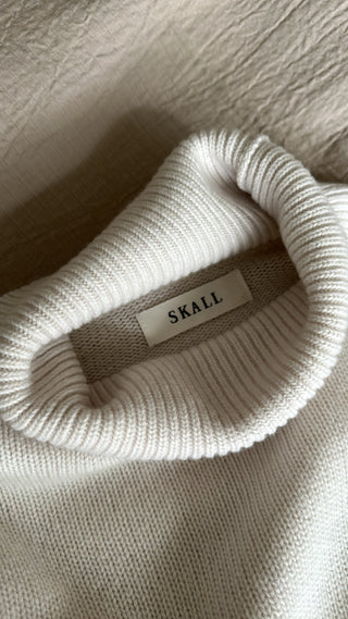 SKALL - Silene T-neck - Calm White