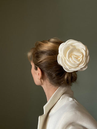 Pico Copenhagen - Giant Satin Rose Claw - Deep Purple