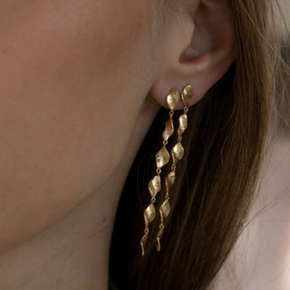 STINE A - Six Dangling Ile De Lamour Long Earring - Gold